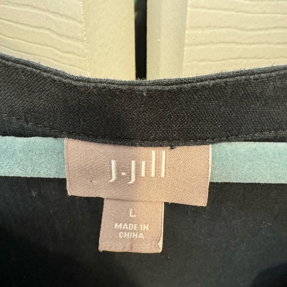 J Jill 100% Linen tunic - Picture 4 of 4